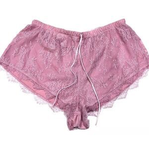 Beautiful Victoria's Secret Victoria’s Secret satin PJs pajamas shorts Lacey flo